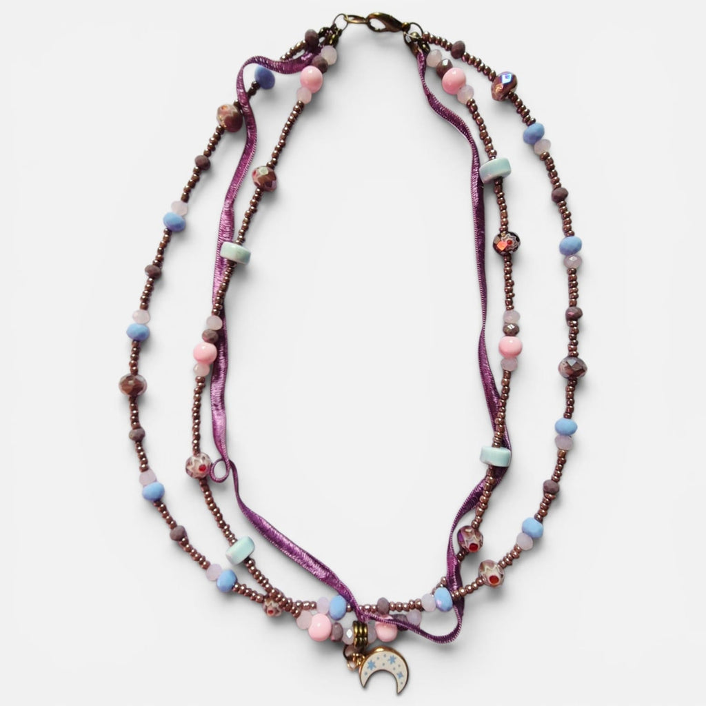 Collar Artesanal Luna con Cristales de Fantasía | Boho Chic Hecho a Mano
